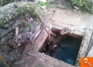 Compromís denúncia el vessaments d’aigües fecals en un avenc a pocs metres del pou que nodreix d’aigua el municipi de Vall d’Alba - (foto 5) Compromís denúncia el vessaments d’aigües fecals en un avenc a pocs metres del pou que nodreix d’aigua el municipi de Vall d’Alba - (foto 5)
