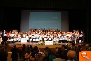 Torrent recibe el Sello de Reconocimiento de Ciudad Amiga de la Infancia 2014-2018 - (foto 2)