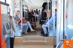 Un tercio de los usuarios viaja en el TRAM de Alicante a pesar de tener vehículo propio