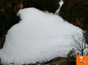 El Ayuntamiento persigue al responsable de los vertidos en el Barranco de Chiva 