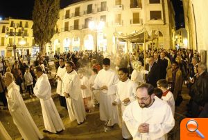 Cientos de personas participan en Gandia en la inauguración de la capilla de Adoración Eucarística Perpetua por el Cardenal - (foto 2) Cientos de personas participan en Gandia en la inauguración de la capilla de Adoración Eucarística Perpetua por el Cardenal - (foto 2)