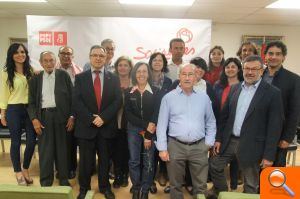 Los socialistas presentan una candidatura “honesta que recuperará las infraestructuras pendientes para los vecinos” - (foto 2)