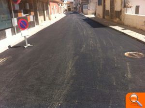 El ayuntamiento finaliza los trabajos de asfaltado y cambio de aceras en las calles Senieta y Escollera - (foto 2)