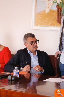 Such:“La única trama en L'Alfàs es el juego sucio de la portavoz del PP Mayte Huerta” - (foto 2)
