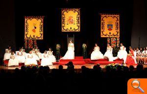 Carme Castell ya reina en Peñíscola  - (foto 3)