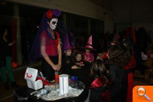 La fiesta de Halloween conquista Almassora