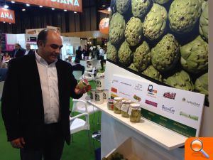 Orihuela promociona sus productos en la feria “Fruit Atraction”