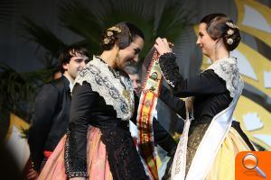 Nuria Escuder y Laura Godes ya son madrinas de la Gaiata 11, Forn del Pla - (foto 2) Nuria Escuder y Laura Godes ya son madrinas de la Gaiata 11, Forn del Pla - (foto 2)
