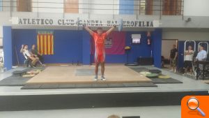 Tres halteras del Valencia C.H. participan en el campeonato de España Sub-15