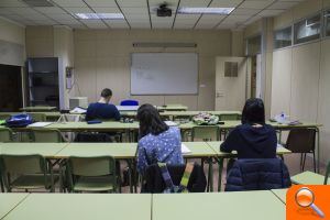 L'Escola de Persones Adultes Miquel Rosanes estrena tres aules noves - (foto 3)