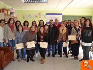 25 personas participan en el curso de voluntariado de AFA