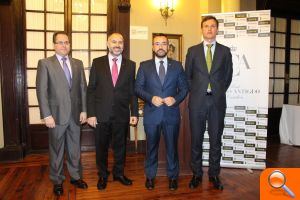 Benlloch  defiende la “hoja de ruta compartida” en Vila-real para consolidar la apuesta por la innovación y las marcas de ciudad  - (foto 3)