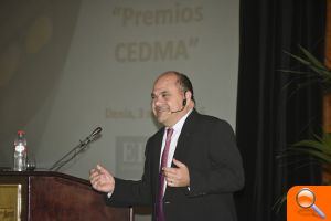 300 personas celebran con el Cercle la fiesta del empresariado comarcal - (foto 3) 300 personas celebran con el Cercle la fiesta del empresariado comarcal - (foto 3)