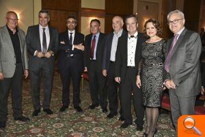 300 personas celebran con el Cercle la fiesta del empresariado comarcal - (foto 5) 300 personas celebran con el Cercle la fiesta del empresariado comarcal - (foto 5)