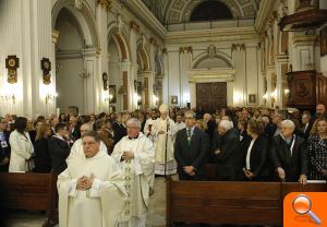 El cardenal Amigo preside una misa en el Grao de Valencia en el 25 aniversario de la cofradía Jesús de Medinaceli