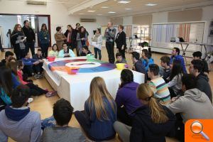 La feria de formación 'Orienta't 2016' arranca con la colaboración de los centros educativos locales - (foto 2)