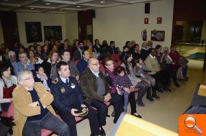Mina Nechadi, Gracia Ventura y Vicenta Ríos reciben el premio “Dia de la Dona” de Burriana - (foto 7) Mina Nechadi, Gracia Ventura y Vicenta Ríos reciben el premio “Dia de la Dona” de Burriana - (foto 7)