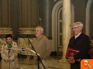 Ocho años después, el Alcalde recoge el premio Meravella Valenciana otorgado a la Lonja - (foto 2)