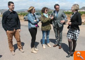 Maria José Salvador y Josep Rull visitan Almenara para reivindicar la ejecución del corredor Mediterráneo - (foto 2) Maria José Salvador y Josep Rull visitan Almenara para reivindicar la ejecución del corredor Mediterráneo - (foto 2)