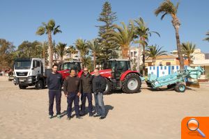 Benicàssim renueva toda la maquinaria de acondicionamiento de la playa