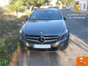 La Guardia Civil de Alicante detiene a un hombre por vender en España coches que robaba en Italia - (foto 3) La Guardia Civil de Alicante detiene a un hombre por vender en España coches que robaba en Italia - (foto 3)