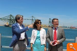 Jordi Sevilla: "El PSOE apuesta por el Puerto de Valencia, el de Sagunto y su conexión ferroviaria con Aragón" - (foto 4)