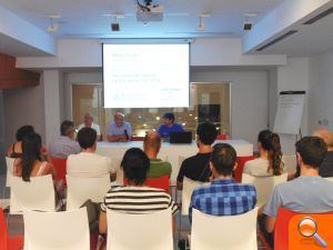 Comienza el practicum de Documentación y Preservación del patrimonio arqueológico subacuático de la UV en Villajoyosa