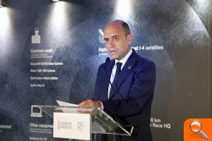 Gabriel Echávarri anuncia que en enero del próximo año se instalará un barco de la Volvo Ocean Race en la Plaza del Mar para promocionar la salida de la regata - (foto 5) Gabriel Echávarri anuncia que en enero del próximo año se instalará un barco de la Volvo Ocean Race en la Plaza del Mar para promocionar la salida de la regata - (foto 5)