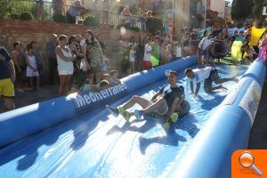 Globus aeroestàtics i tobogan aquàtic, dues exitoses novetats de les Festes del Crist 2016 - (foto 2)