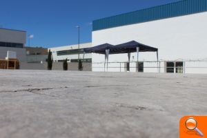 Pavimenten la zona comú del local de Protecció Civil - (foto 2)