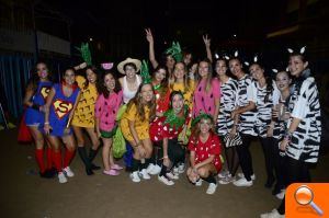 Los peñistas de Burriana se disfrazan en esta quinta jornada festiva - (foto 3) Los peñistas de Burriana se disfrazan en esta quinta jornada festiva - (foto 3)