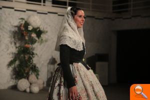 La Falla Quarts de Calatrava acomiada la seva Setmana Cultural amb una desfilada d'indumentària fallera - (foto 3)