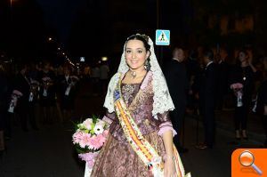 Fervor en la primera ofrena a la Mare de Déu del Roser  - (foto 7)