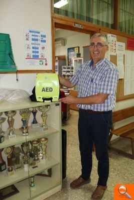 CEIP Sant Miquel, primer col·legi de Llíria que compta amb un desfibril·lador - (foto 2)