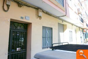 Paiporta retirará las placas franquistas de las fachadas de las viviendas de protección oficial - (foto 2) Paiporta retirará las placas franquistas de las fachadas de las viviendas de protección oficial - (foto 2)