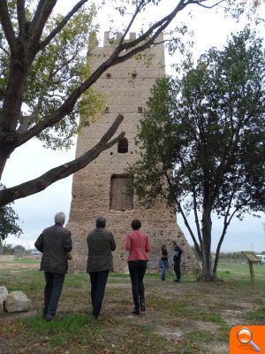 Finalizan las obras de recuperación ambiental del entorno de la Torre Muza de Benifaió - (foto 2) Finalizan las obras de recuperación ambiental del entorno de la Torre Muza de Benifaió - (foto 2)