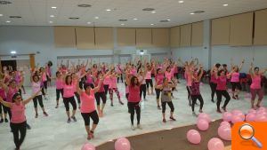 Zumba solidària contra el càncer de mama - (foto 2) Zumba solidària contra el càncer de mama - (foto 2)