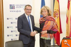 De la Vega reivindica el poder de l’educació en la reunió de la CRUE-Internacionalització i Cooperació - (foto 3) De la Vega reivindica el poder de l’educació en la reunió de la CRUE-Internacionalització i Cooperació - (foto 3)