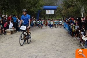 700 escolares participan en la jornada de Cross de los Juegos Deportivos Municipales de Orihuela