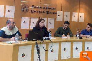 El Museu del Taulell albergará un gran pesebre cerámico formado por creaciones del taller 'Sábados de Cerámica' - (foto 2) El Museu del Taulell albergará un gran pesebre cerámico formado por creaciones del taller 'Sábados de Cerámica' - (foto 2)