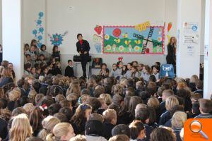 La flama de la solidaritat "apaga el foc" - (foto 4) La flama de la solidaritat "apaga el foc" - (foto 4)