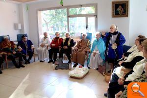 Els majors del Centre de Dia d'Onda celebren el Nadal representant un Pesssebre Vivent - (foto 2) Els majors del Centre de Dia d'Onda celebren el Nadal representant un Pesssebre Vivent - (foto 2)