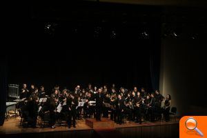 Èxit en el concert de nadal del conservatori "Joaquín Rodrigo" - (foto 3)