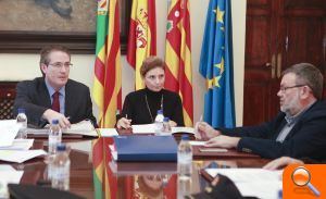 Marco agraeix el treball policial per a reduir l'índex de delictes de la ciutat - (foto 2)