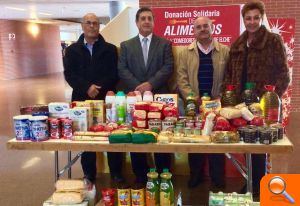 La UMH entrega 2.700 kilos de alimentos a los tres comedores sociales de Elche 