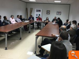 La Directora General de Vivienda, Rebeca Torró, participa en la Junta Ordinaria de la Asociación de Promotores y Constructores de la Vall d'Albaida