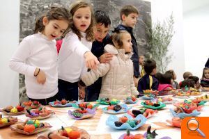 L'alumnat d'Onda mostra en una exposició 'Els Fruits de la Tardor' - (foto 3) L'alumnat d'Onda mostra en una exposició 'Els Fruits de la Tardor' - (foto 3)
