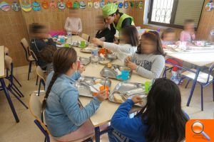 Cullera garantix l'alimentació a xiquets sense recursos durant les vacances de Nadal - (foto 2)