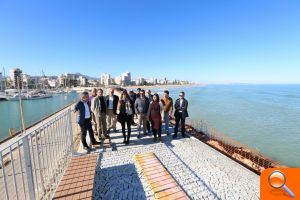 Espurna realitza el trencadís de l'espigó nord - (foto 2)