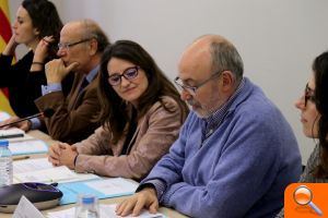 El Consell reactiva los centros valencianos en el exterior e incrementa la línea de ayudas en un 33% para 2017 - (foto 2)